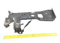 22422625 +22329941 Front section strut with Grille lock, LH VOLVO