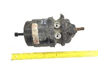 81504106935 Brake Chamber Rear Axle 15 mm 20/24 Left MAN TGS,TGA,TGX