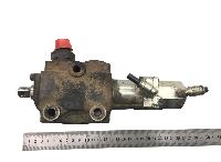 77700734 Hydraulic Distributor VOLVO FH16