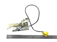 21200309 +20425122 Door lock, with central locking motor, Left VOLVO