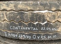 275/70R22.5 Tyre with rim;  1pcs