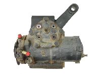 9574600000 Power steering gear  MERCEDES ECONIC