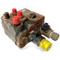 81471036026 EHLA Trailing Axle Steering Valve Block for MAN LIONS CITY