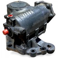 9604605400 + 9604612240 Steering Gear with bracket MERCEDES Actros MP4