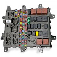 7421464562 Fuse box Renault Magnum, for VOLVO