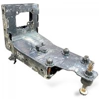 9606601230 Bracket for the footrest, Lower Right for Mercedes Actros