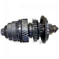 2152762 +1476222 +2160958 +1476214 Gearbox output shaft for Scania