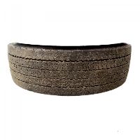 275/70R22.5 Tyre with rim;  1pcs