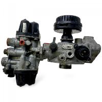 9324000210 + 9347050110 Air dryer with multi-circuit valve VDL