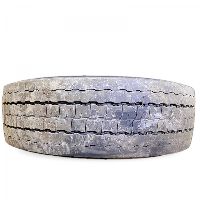 275/70R22.5 Tyre with rim;  1pcs