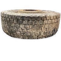 315/70R22.5 Tyre with Rim; 1pcs