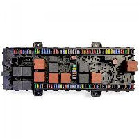 21939408 73700997 Fuse and Relay box VOLVO