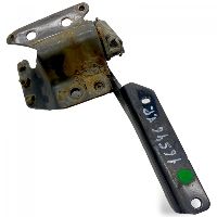 1785546 Lower Grille Hinge, Left, high bumper  SCANIA P, G, R, T-Series