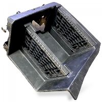 7484560328 +7484560319 Step Plate Assembly, Right RENAULT T