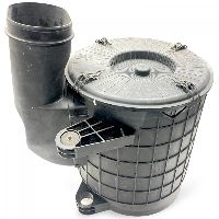 7422337562  Air Filter Housing RENAULT T