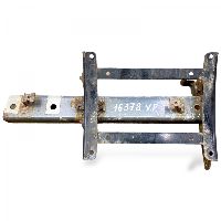 1955066 Mudguard  Bracket, Front Axle Rear Left DAF XF106