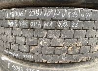 275/70R22.5 Tyre with rim;  1pcs