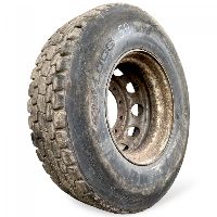 315/80R22.5 Tyre with Rim; 1pcs