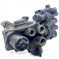 5801474272 K077491 Air dryer with multi-circuit valve KNORR for IVECO