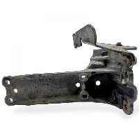 81417203147 Cabin mounting bracket, front Left For MAN TGS, TGX, TGA