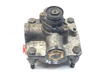 A0046293844 Foot brake acceleration valve