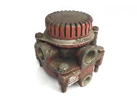 3173824 Brake Relay Valve for Volvo F/FH/IVECO/DAF 95XF/SCANIA