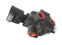 3173824 Brake Relay Valve for Volvo F/FH/IVECO/DAF 95XF/SCANIA