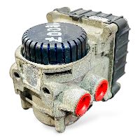 1867005 EBS Axle Modulator, Front axle, Right 1-Channel - Gen4 DAF XF106